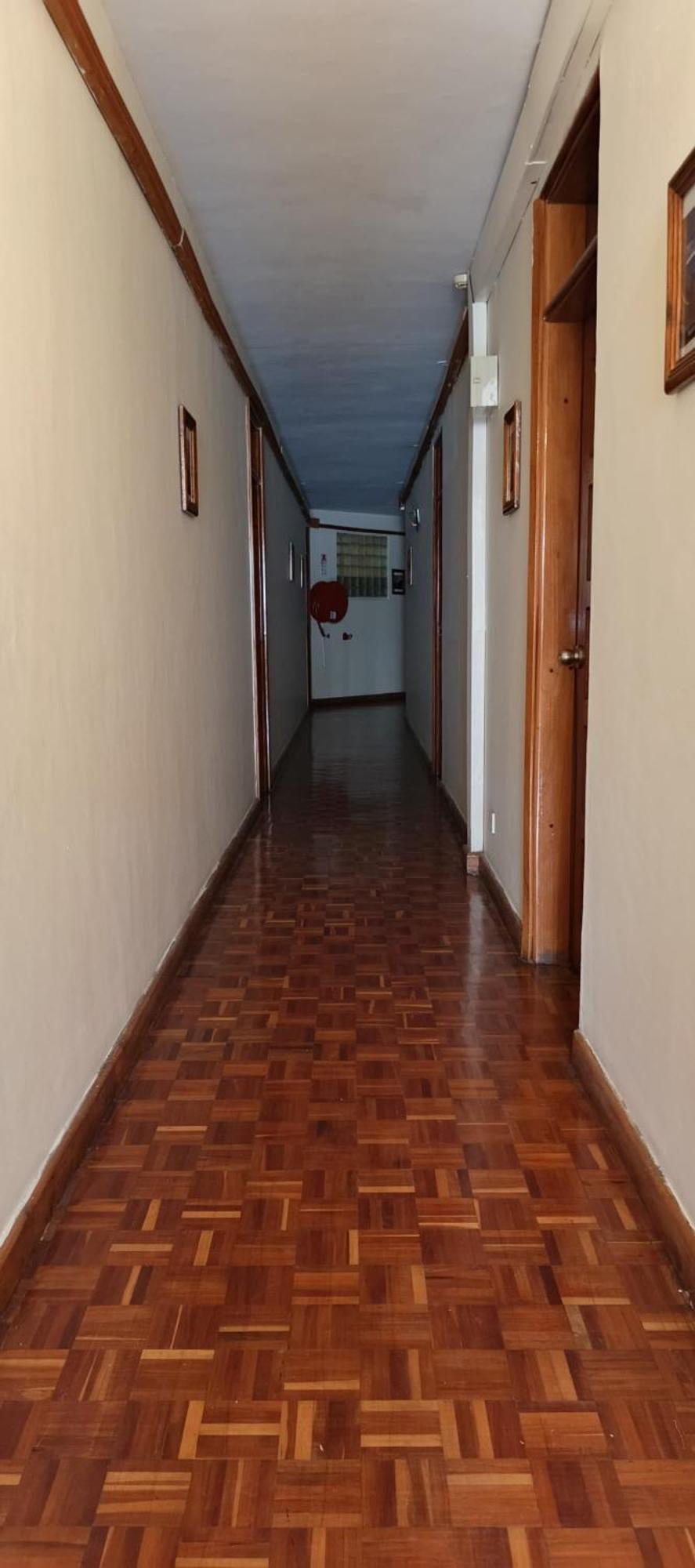 ケニヤ コンフォート ホテル ナイロビ エクステリア 写真
